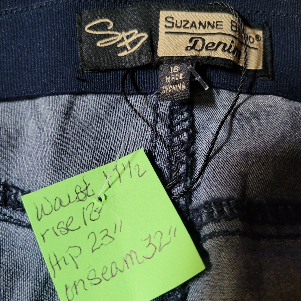 Jessica Simpson Carmen Crop Pants - Picture 7 of 8